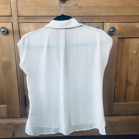 SOLD | Mexx | Sleeveless Blouse - Picture 2 of 4